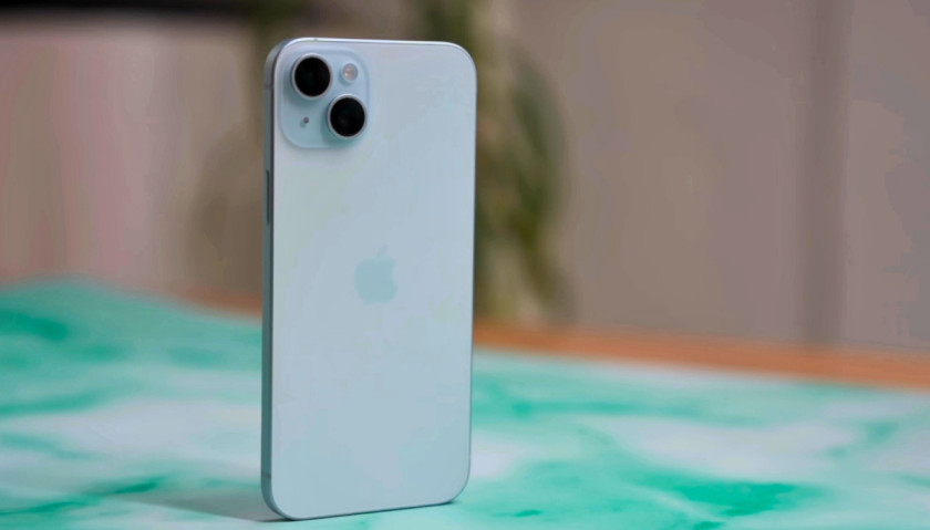 iPhone 15